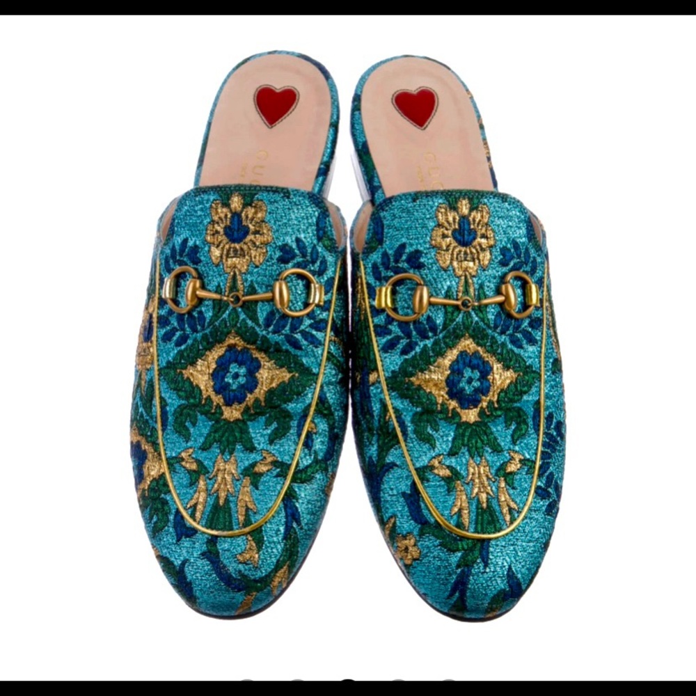 AUTHENTIC GUCCI
Princetown Horsebit Accent Mules